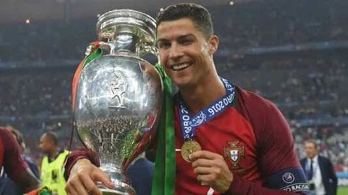 Ronaldo ya siya motar naira miliyan 37 (Hotuna)