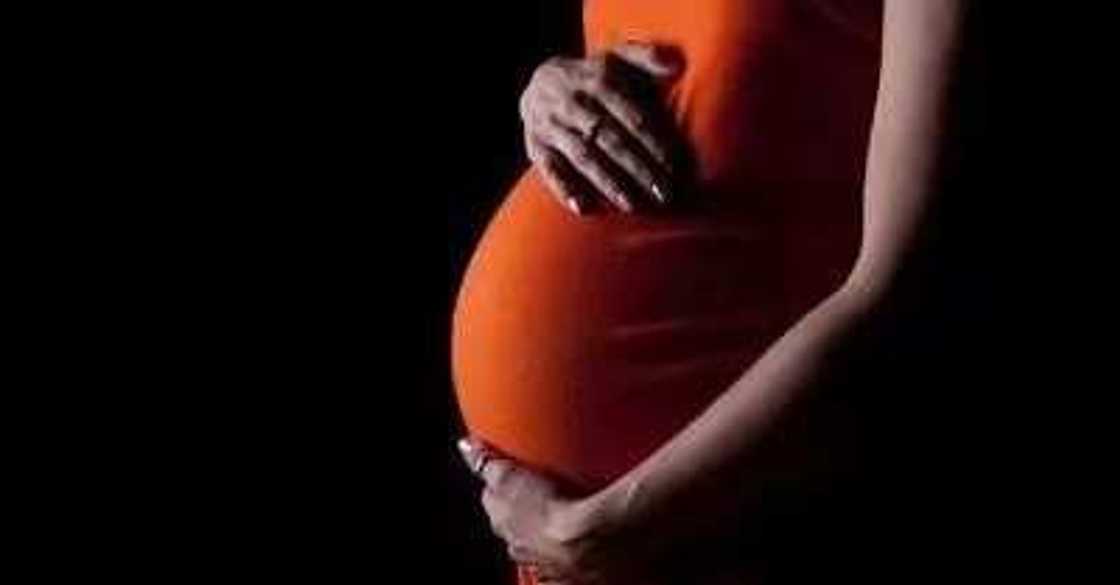 Man beats wife to death for being pregnant with another baby girl Man beats wife to death for being pregnant with another baby girl