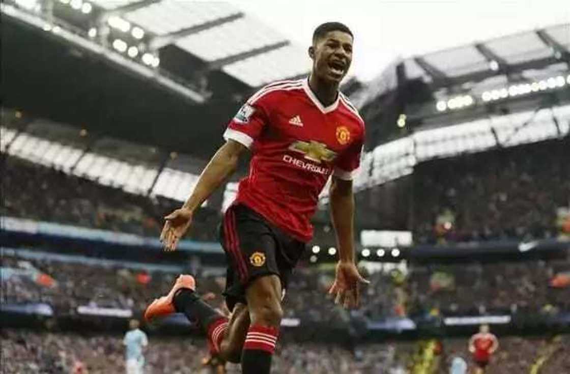 Yan wasa 5 masu tasowa da za su yi zarra shekara mai zuwa Yan wasa 5 masu tasowa da za su yi zarra shekara mai zuwa