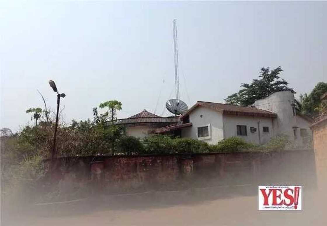 Nigerian billionaire Ezego’s N500m mansion, cars abandoned years after his mysterious death Nigerian billionaire Ezego’s N500m mansion, cars abandoned years after his mysterious death