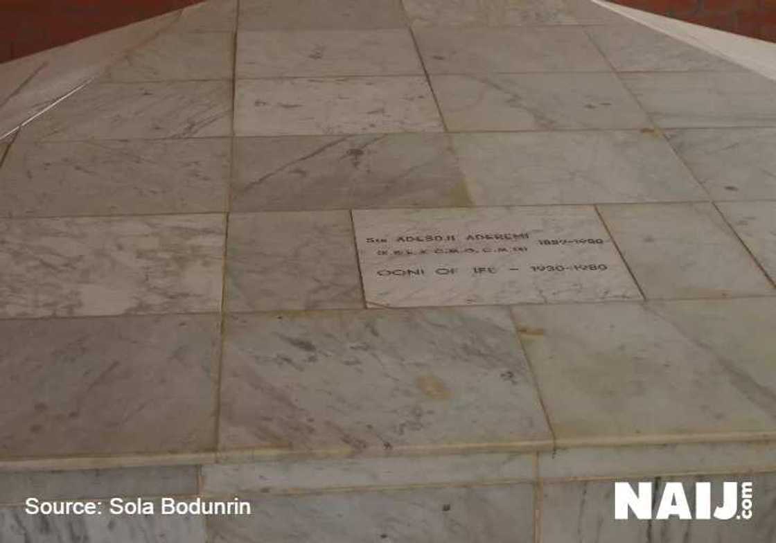 Exclusive: See burial sites of four Oonis of Ife (Photos) Exclusive: See burial sites of four Oonis of Ife (Photos)