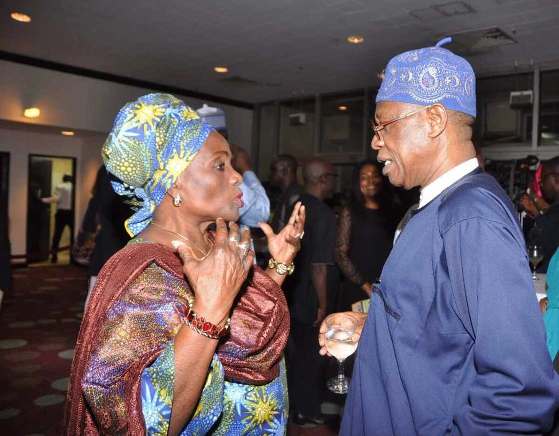 Zaben 2019: Ina rokon Allah kar ya ba Buhari ikon yin tazarce - Tsohuwar matar Obasanjo Zaben 2019: Ina rokon Allah kar ya ba Buhari ikon yin tazarce - Tsohuwar matar Obasanjo