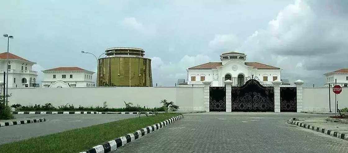 Mike Adenuga's house Mike Adenuga's house