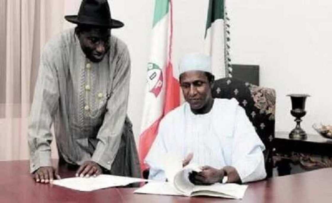 Late Yar'adua and Goodluck Jonathan Late Yar'adua and Goodluck Jonathan