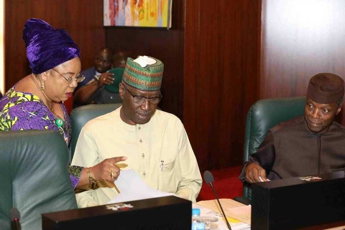 Mataimakin shugaban kasa ya maye gurbin Buhari a taron majalisar ministocin Najeiya Mataimakin shugaban kasa ya maye gurbin Buhari a taron majalisar ministocin Najeiya