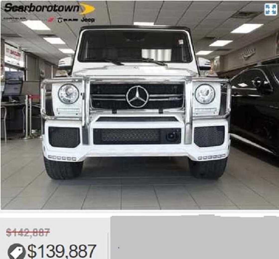 Man surprises his heavily pregnant girlfriend with Mercedes G-wagon worth about N44m Man surprises his heavily pregnant girlfriend with Mercedes G-wagon worth about N44m