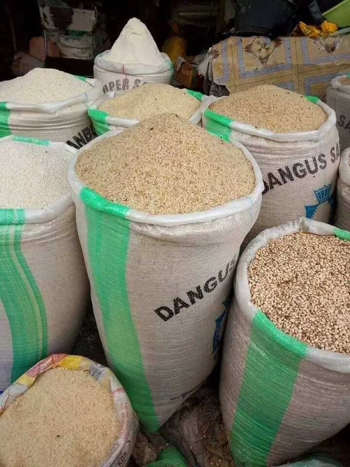 Kaka: Farashin Kayan masarufi ya fara karyewa a jihar Kano Kaka: Farashin Kayan masarufi ya fara karyewa a jihar Kano