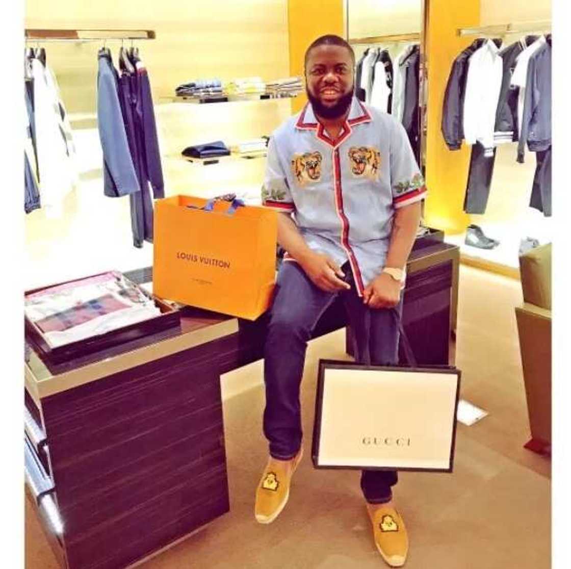Hushpuppi shows off 3 Louis Vuitton travel bags worth millions of naira (photo) Hushpuppi shows off 3 Louis Vuitton travel bags worth millions of naira (photo)