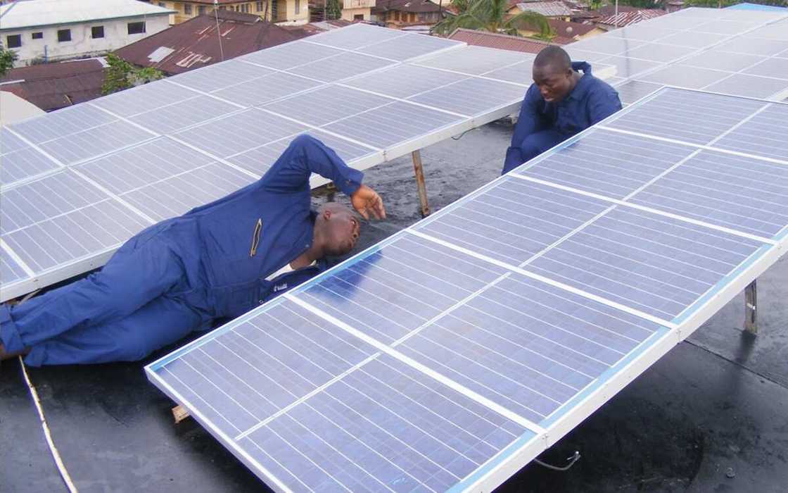 Polycrystalline solar panel for homes Polycrystalline solar panel for homes