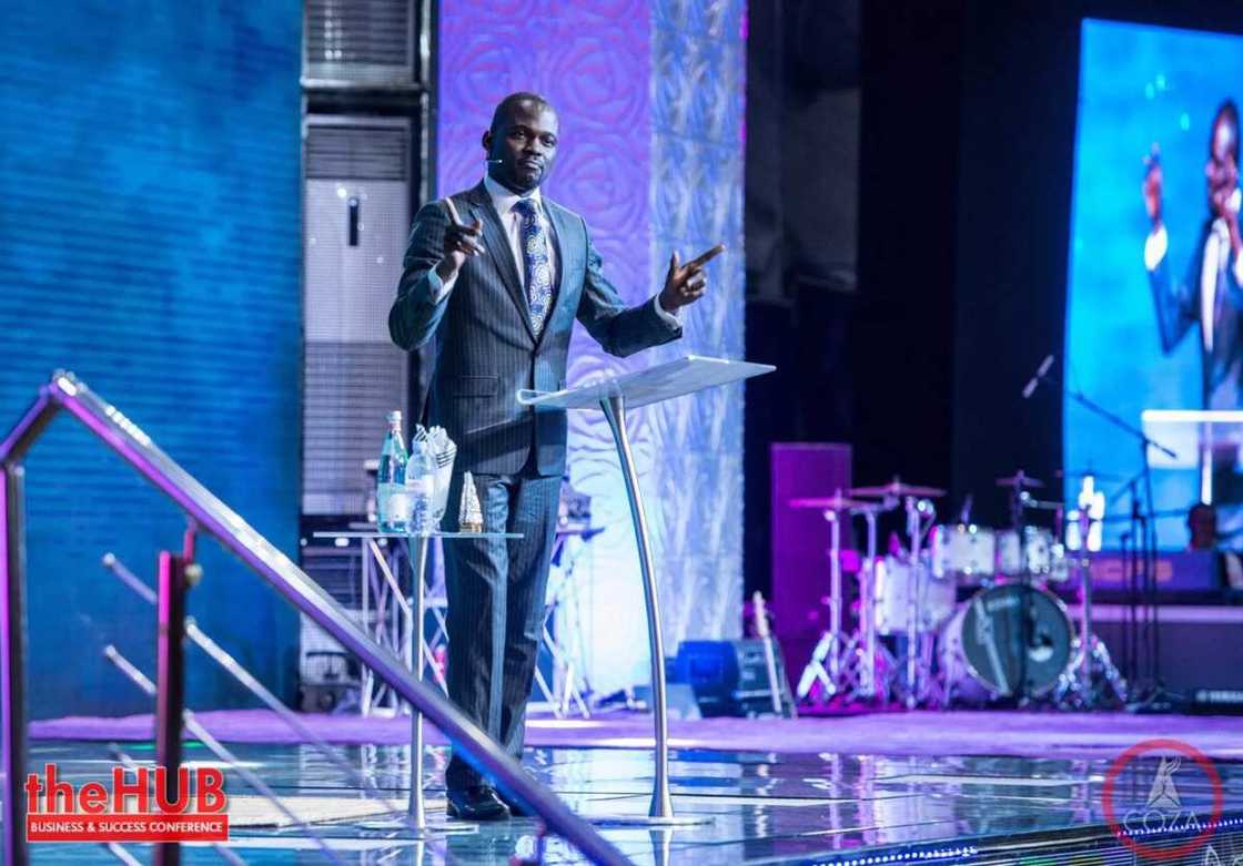 Top 5 stylish pastors in Nigeria (photos) Top 5 stylish pastors in Nigeria (photos)