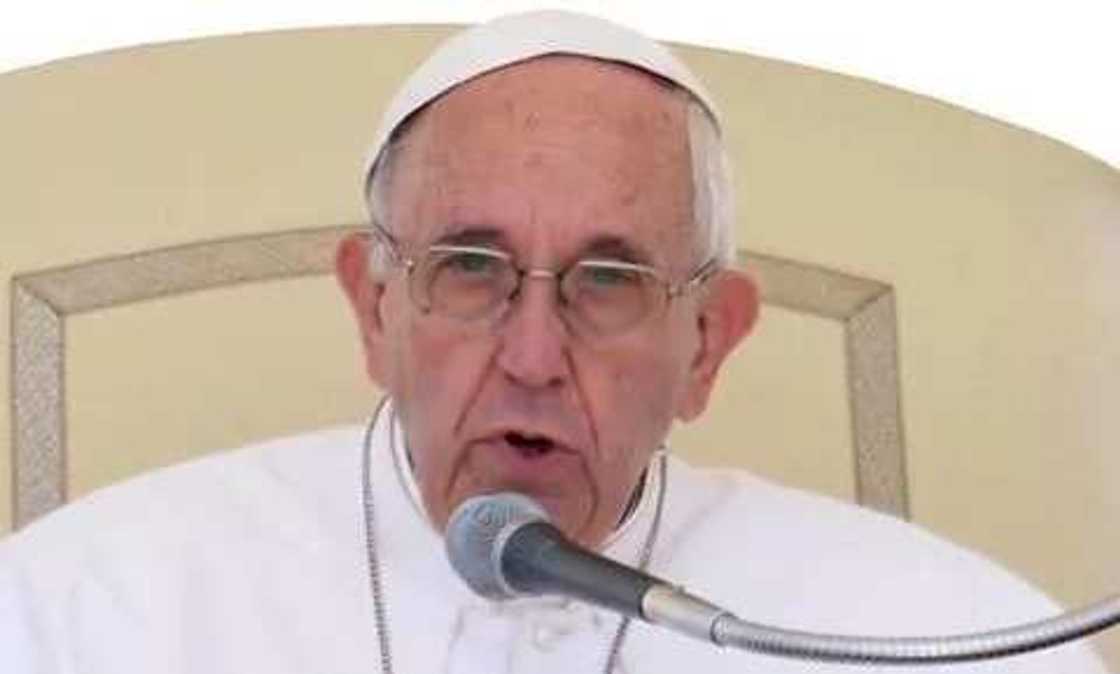 Ku bar Mata Musulmi su sanya Hijabi - Fafaroma Ku bar Mata Musulmi su sanya Hijabi - Fafaroma