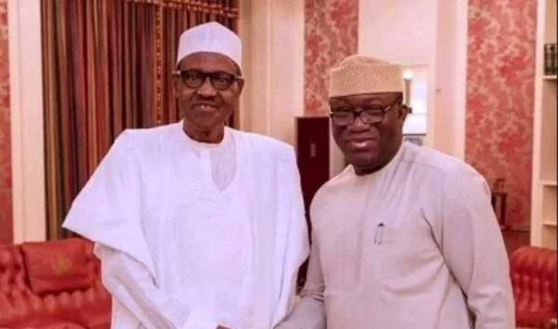 Kidan yaki: Wani dan takaran gwamna ya roki Buhari ya koya masa yadda ake kauce ma harbin bindiga Kidan yaki: Wani dan takaran gwamna ya roki Buhari ya koya masa yadda ake kauce ma harbin bindiga