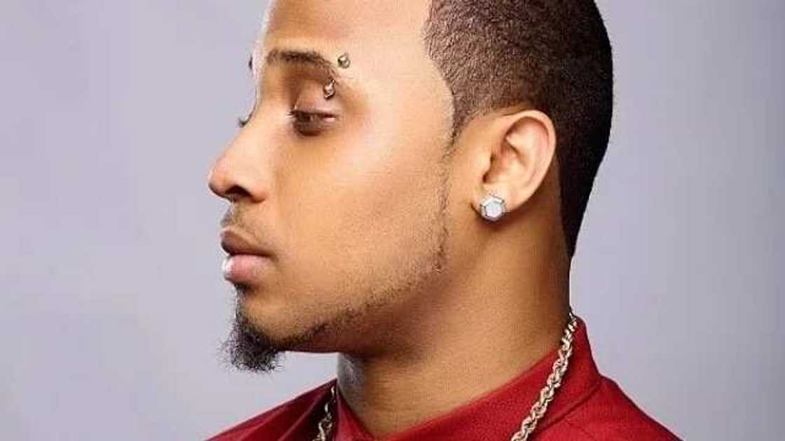 Sina Rambo Sina Rambo