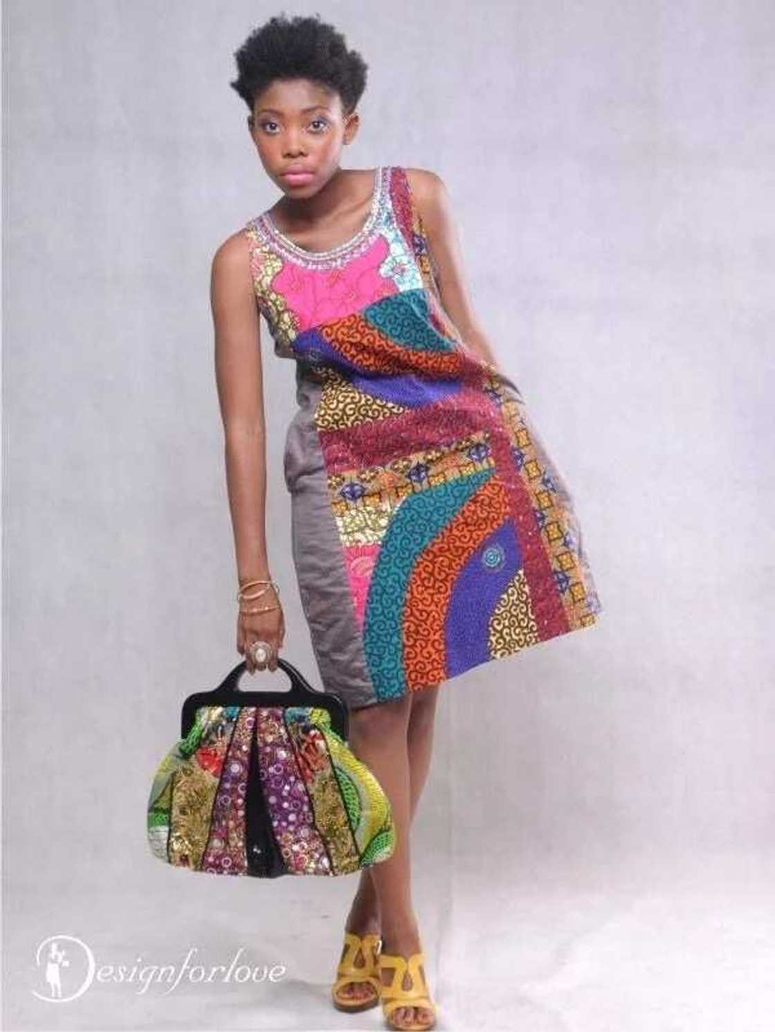 Kaftan styles in short dresses Kaftan styles in short dresses