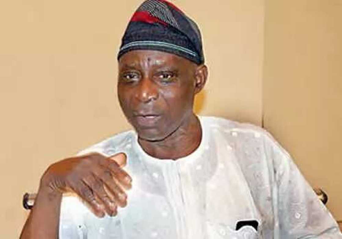 Lalata da Kantar Rashawa ta kai kololuwa a Majalisar Dokoki ta Tarayya - Femi Okurounmu Lalata da Kantar Rashawa ta kai kololuwa a Majalisar Dokoki ta Tarayya - Femi Okurounmu