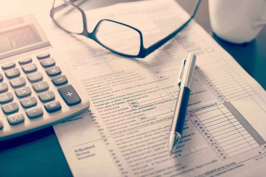taxes taxes