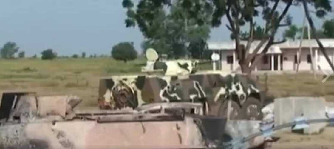 See how gallant soldiers sacked Boko Haram from Sambisa Forest (Video) See how gallant soldiers sacked Boko Haram from Sambisa Forest (Video)