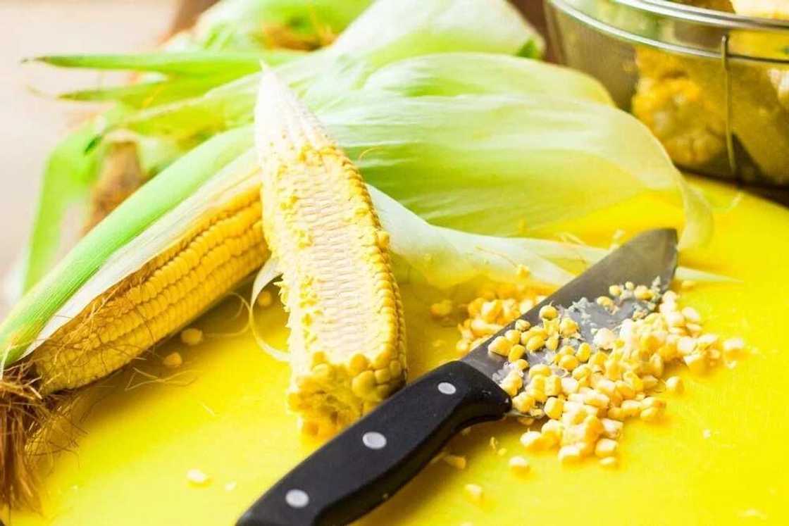 Fresh corn Fresh corn