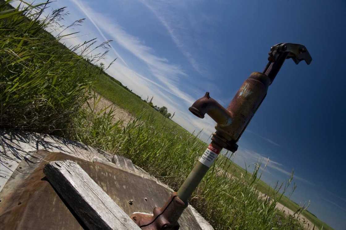 groundwater groundwater