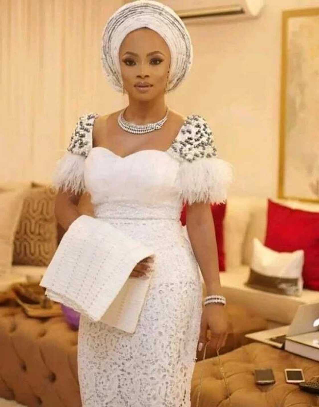 Nigerian lace blouse styles for wrapper hotsell