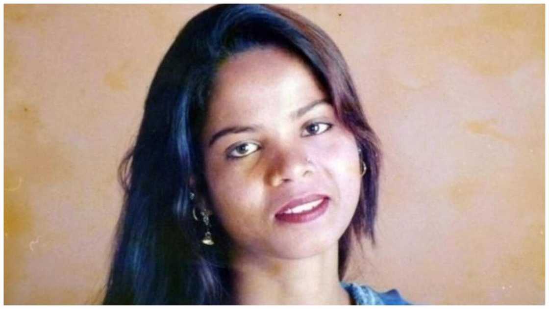 Sabo: An haramtawa Asia Bibi barin Pakistan bayan zama shekaru 10 a kurkuku, duk da tana cikin hadari Sabo: An haramtawa Asia Bibi barin Pakistan bayan zama shekaru 10 a kurkuku, duk da tana cikin hadari