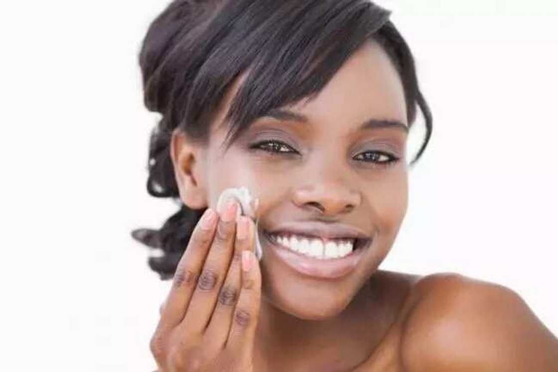 Top 3 Bleaching Skin Remedies! Top 3 Bleaching Skin Remedies!