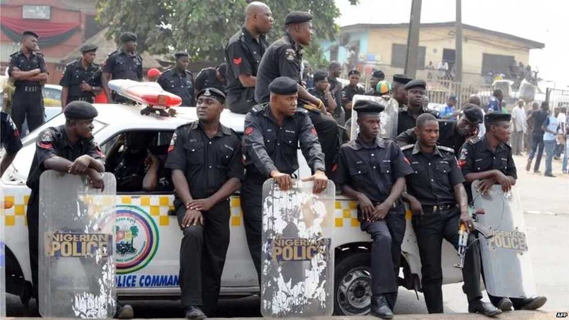 The police were petitioned by the husband The police were petitioned by the husband