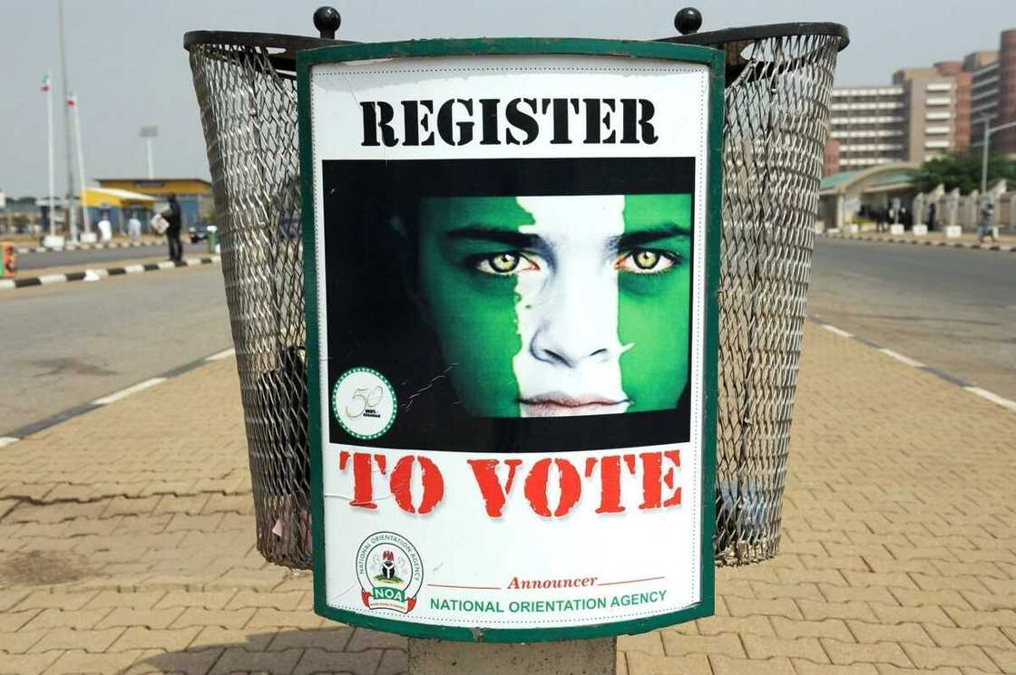 Let's vote Let's vote