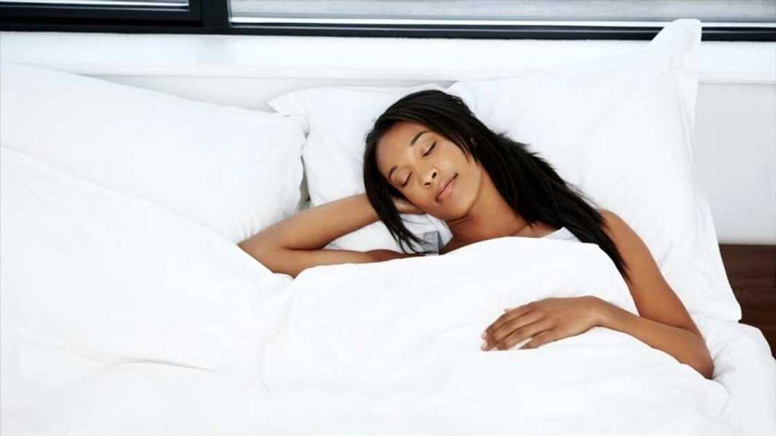 Sleeping position during first trimester Sleeping position during first trimester