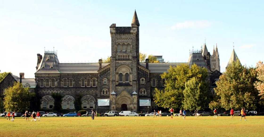 University of Toronto University of Toronto
