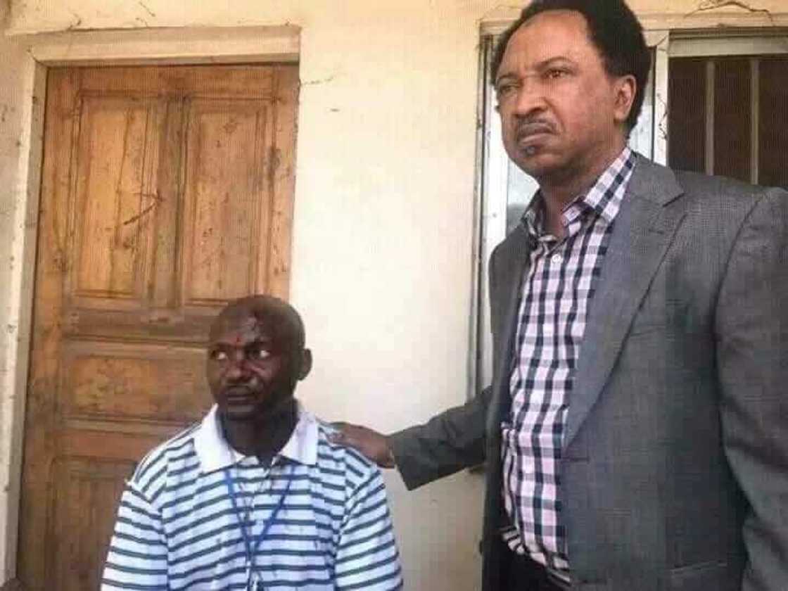 BREAKING: 2 Nigerian senators attacked during press briefing BREAKING: 2 Nigerian senators attacked during press briefing