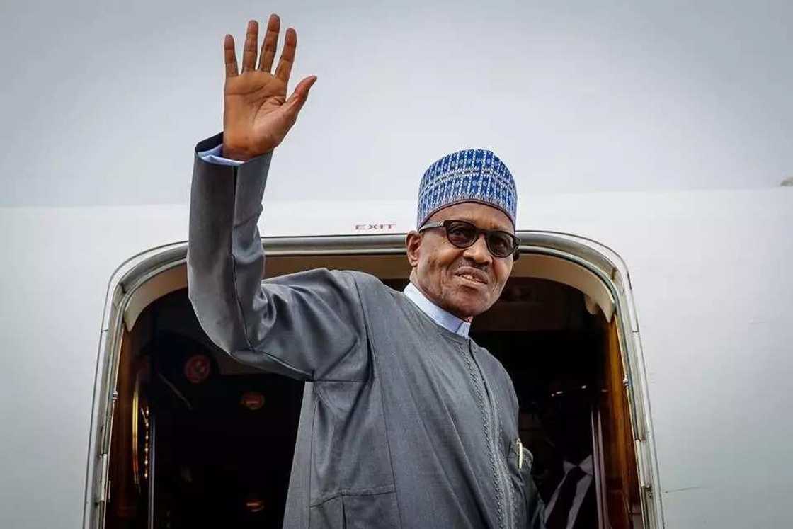 Breaking: President Buhari departs for UK for medical check-up (photos) Breaking: President Buhari departs for UK for medical check-up (photos)