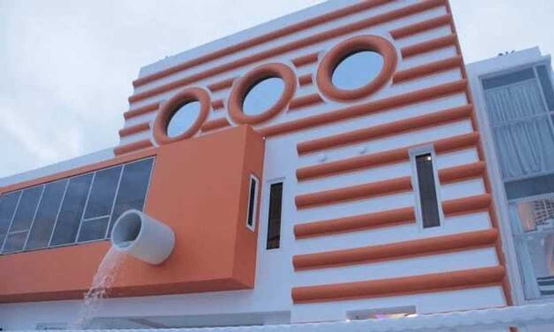 Aljannar duniya: Ku zo ku ga hotunan gidan da yafi kowane tsada a Najeriya Aljannar duniya: Ku zo ku ga hotunan gidan da yafi kowane tsada a Najeriya