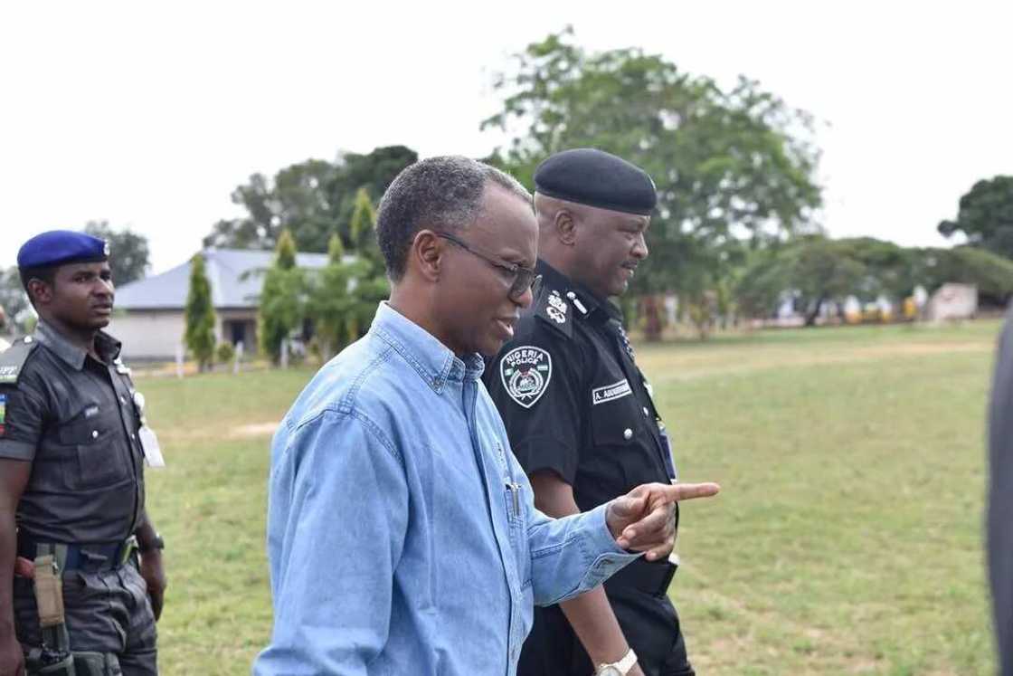 'Yan siyasa ne suke rura wutar rikicin Kudancin Kaduna - Dr A.B. Lamido ya caccaki 'yan siyasa 'Yan siyasa ne suke rura wutar rikicin Kudancin Kaduna - Dr A.B. Lamido ya caccaki 'yan siyasa