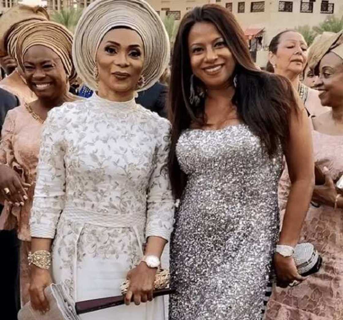 Hotunan shagalin bikin dan Atiku da aka yi a kasar Dubai Hotunan shagalin bikin dan Atiku da aka yi a kasar Dubai