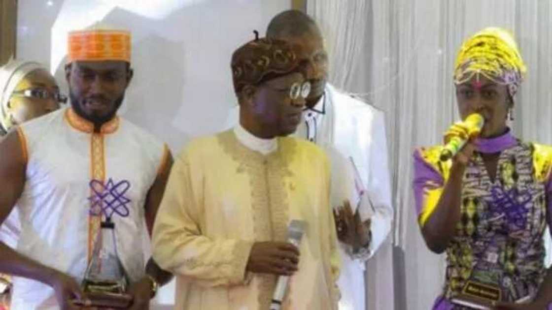 Ashe jarumin Kannywood Sadiq Sani Sadiq dan jarida ne? Ashe jarumin Kannywood Sadiq Sani Sadiq dan jarida ne?