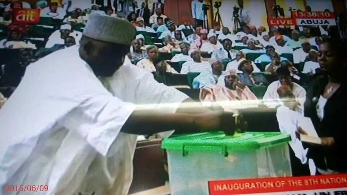 LIVE: Dogara Emerges As House Of Reps Leader