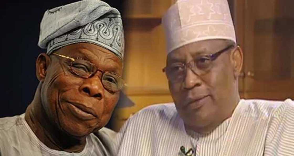 Kasuwar bukata: Bayan rubuta wasika ga Buhari, ana kallon-kallo tsakanin magoya bayan Babangida da na Obasanjo Kasuwar bukata: Bayan rubuta wasika ga Buhari, ana kallon-kallo tsakanin magoya bayan Babangida da na Obasanjo