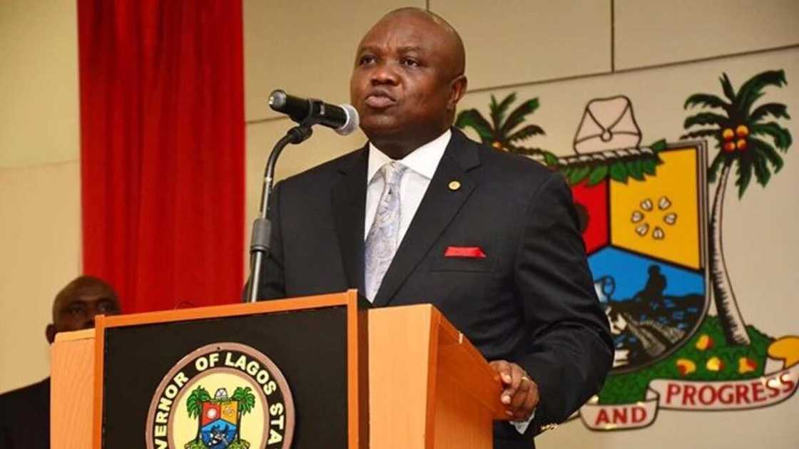 Agogo sarkin aiki: Gwamnan Legas mai barin gado Ambode Agogo sarkin aiki: Gwamnan Legas mai barin gado Ambode