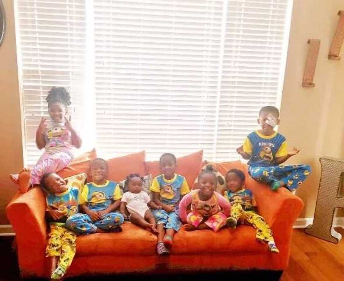 ku dubi matashiyar da ta haifi yara 9 (hotuna) ku dubi matashiyar da ta haifi yara 9 (hotuna)