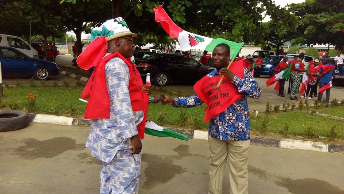 NLC members, police clash (photos) NLC members, police clash (photos)