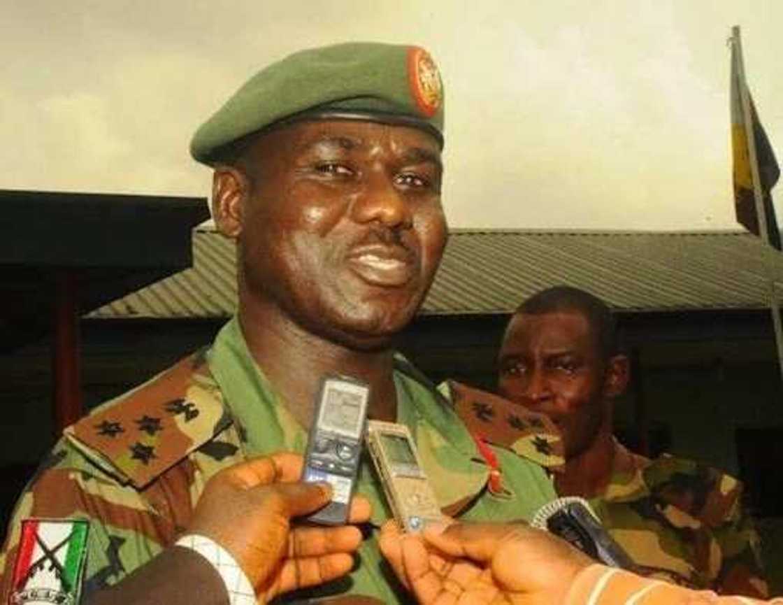 Army demotes general for misuse of military property