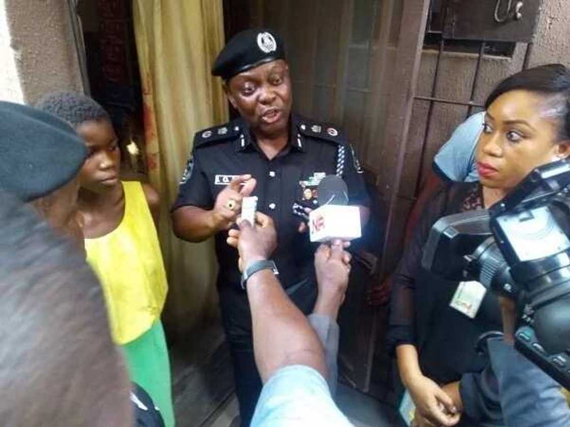 The Lagos state commissioner of police, recues 11 old girl locked without food The Lagos state commissioner of police, recues 11 old girl locked without food