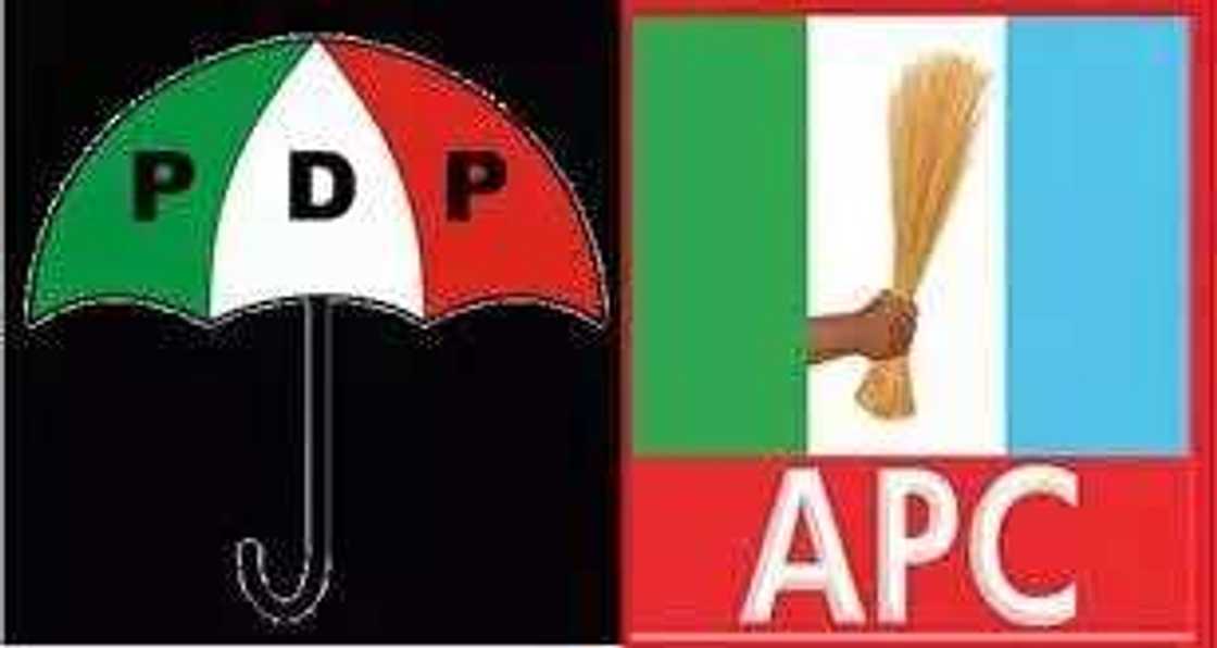 Over 1,500 defect from APC to PDP in Katsina Over 1,500 defect from APC to PDP in Katsina