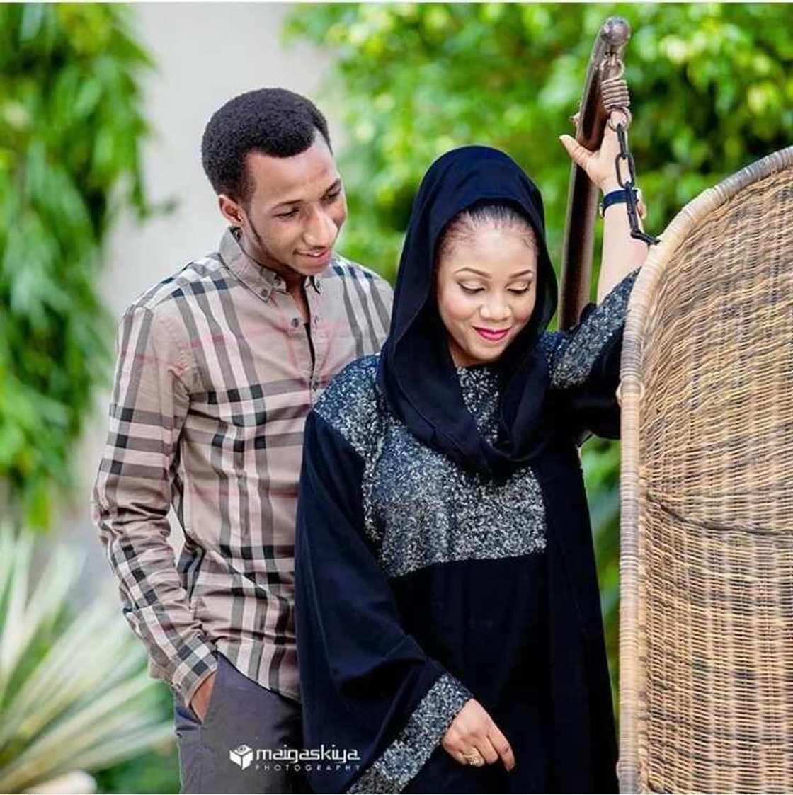 Tell about how you met Tell about how you met