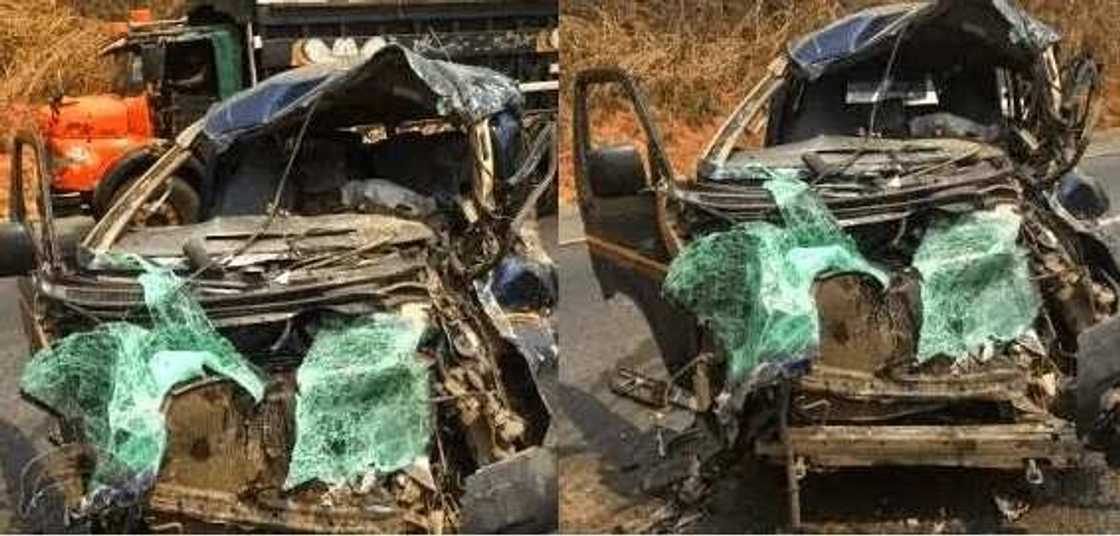 Mummunan hatsari da ya faru a kan babbar hanyar Legas-Ibadan ya yi sanadiyyar rayukan mutane 30 Mummunan hatsari da ya faru a kan babbar hanyar Legas-Ibadan ya yi sanadiyyar rayukan mutane 30