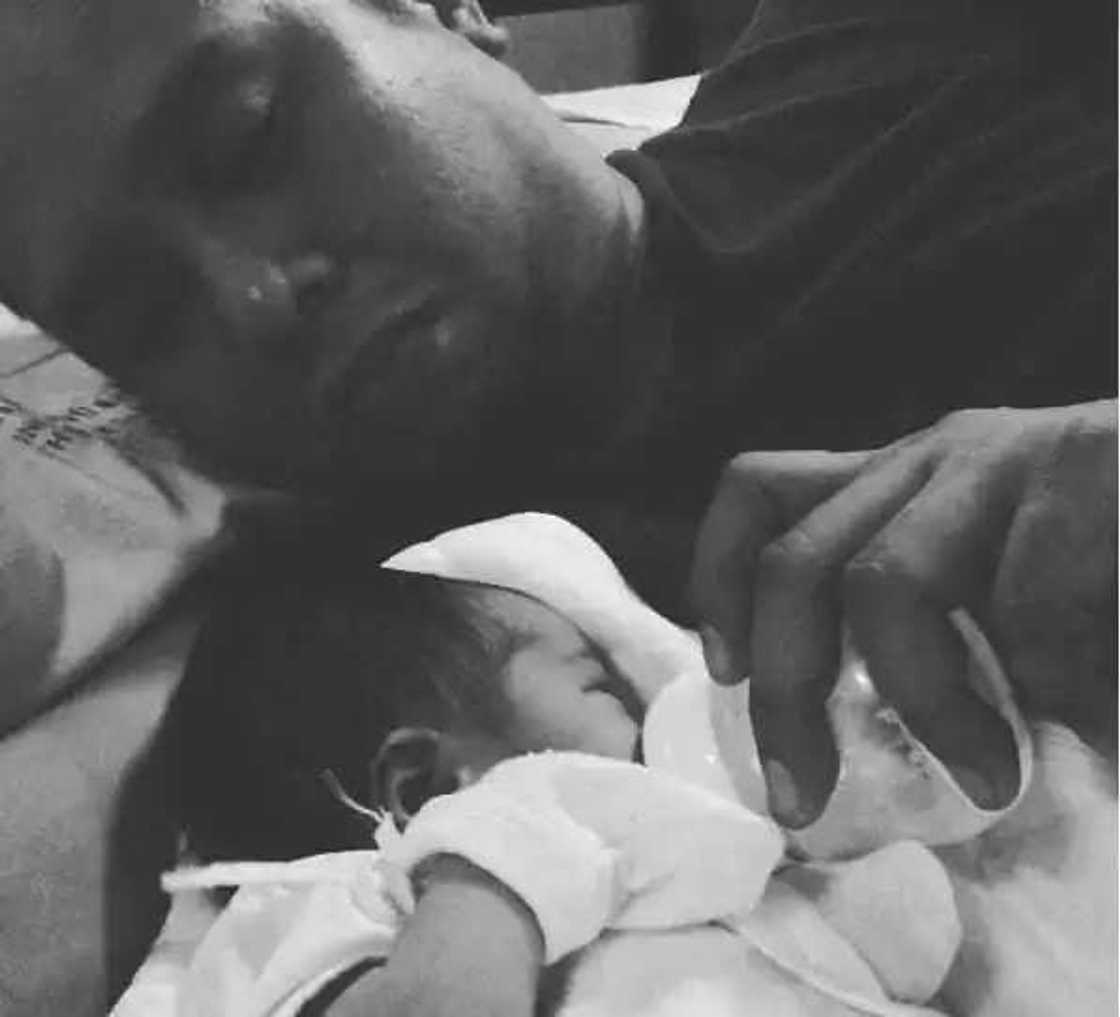 Kyawawan yanayi guda 7 da Uba da 'Yarsa suke samun nishadi Kyawawan yanayi guda 7 da Uba da 'Yarsa suke samun nishadi