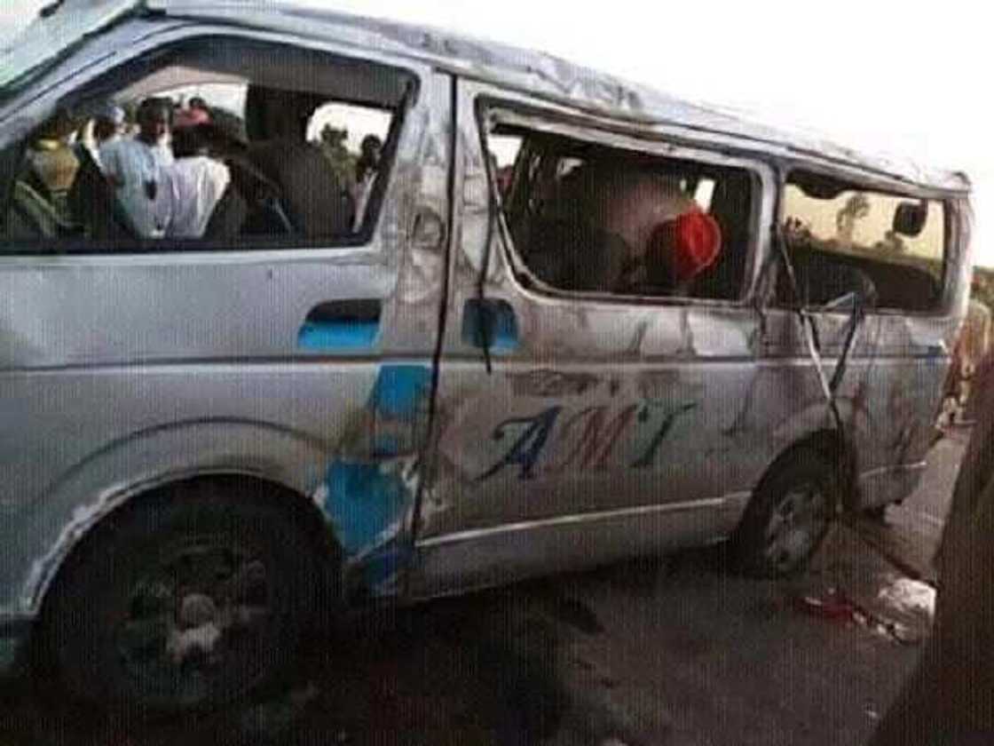 Al'ajabi: Wakilan APC 6 sun mutu jim kadan bayan kada kuri'arsu a zaben a Jigawa Al'ajabi: Wakilan APC 6 sun mutu jim kadan bayan kada kuri'arsu a zaben a Jigawa