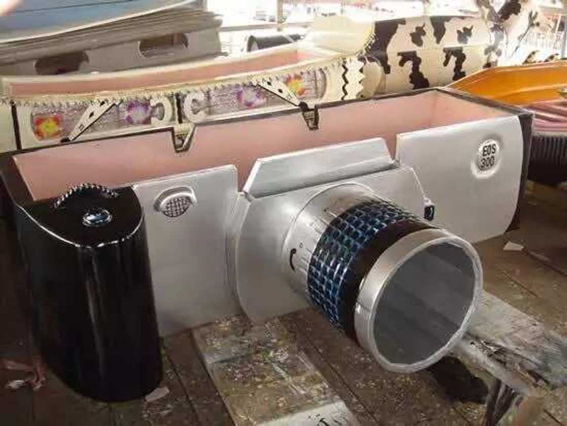 Akwatunan zamani na shiga kabari da Suwaga (Hotuna) Akwatunan zamani na shiga kabari da Suwaga (Hotuna)