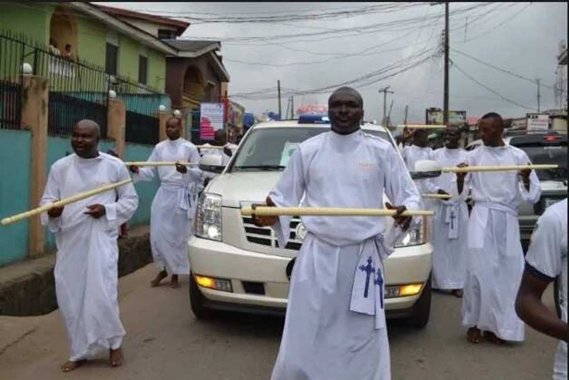 8 things that only members of White Garment Churches would understand (Photos) 8 things that only members of White Garment Churches would understand (Photos)